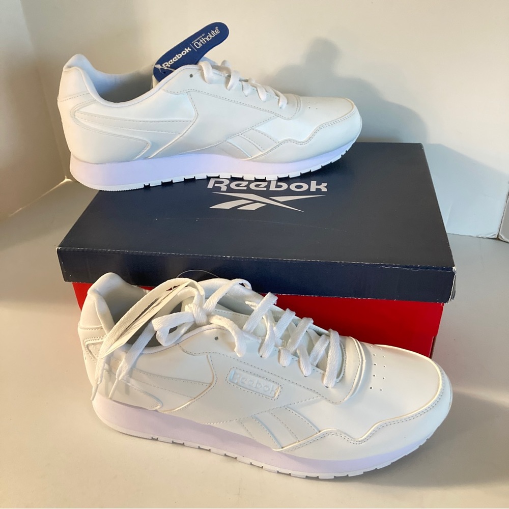 Reebok Athletic Sneakers Classic Harman Running minor box scuffs